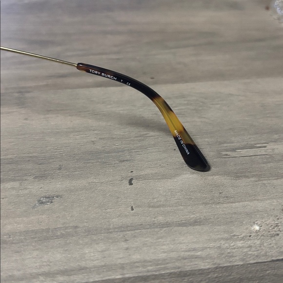 Tory Burch TY6049 Open Metal Frame Sunglasses with Tortoise Shell Accent - Picture 7 of 12